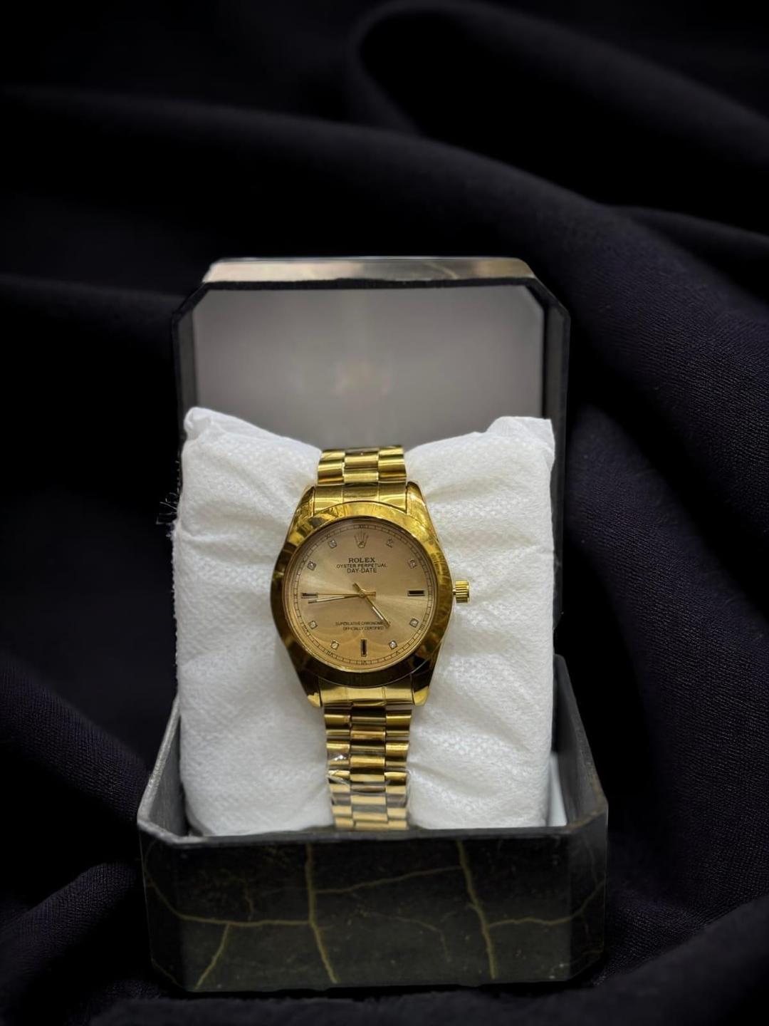 Men's Movement: Quartz, Water Resistant Watch